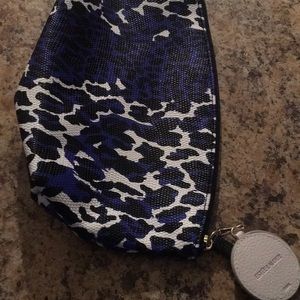 Estée Lauder Cosmetic Purse 💄